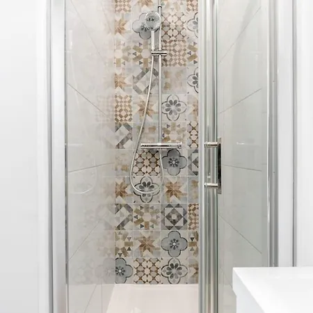 Renovated 3bed 2bath *