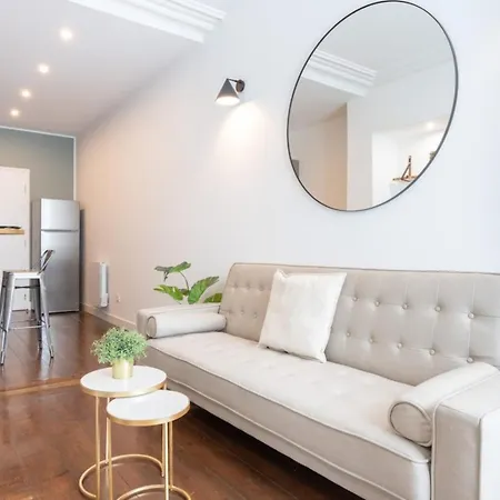 Renovated 3bed 2bath *